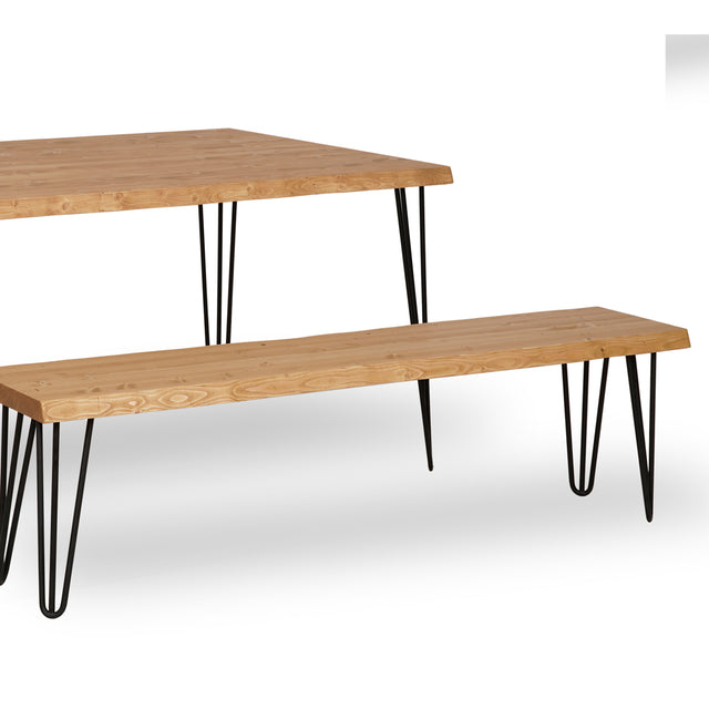 Banco Tanaru de canto Irregular