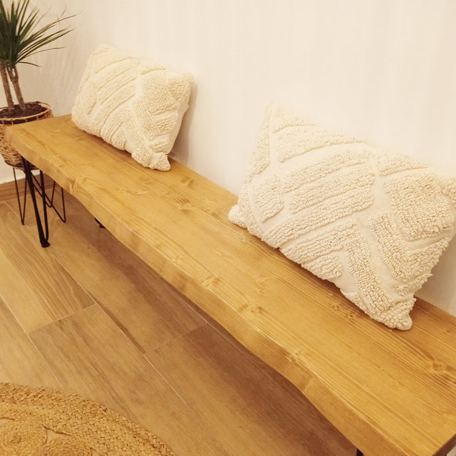 Banco Tanaru de canto Irregular