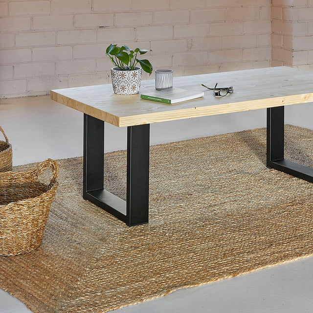 Chamí Straight Edge Table