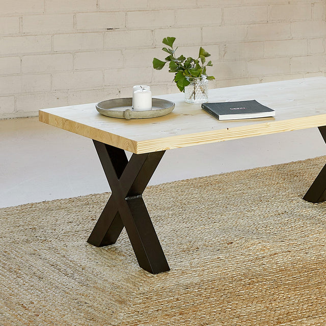 Hiwi Straight edge table