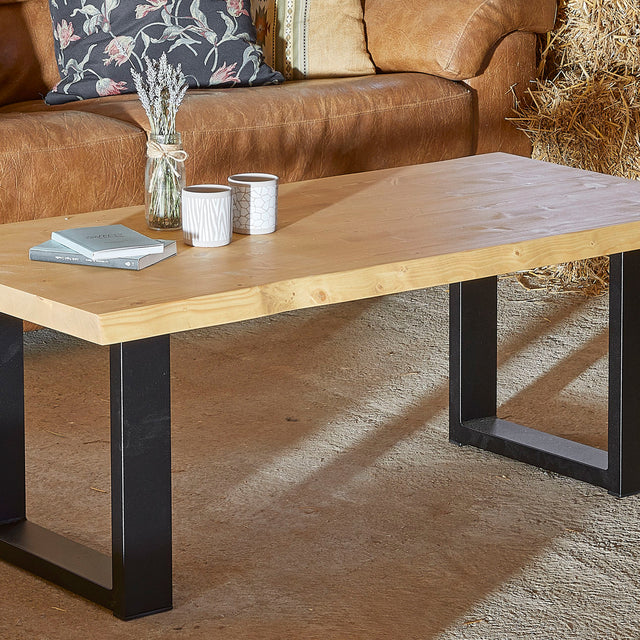 Sánha Irregular edge table