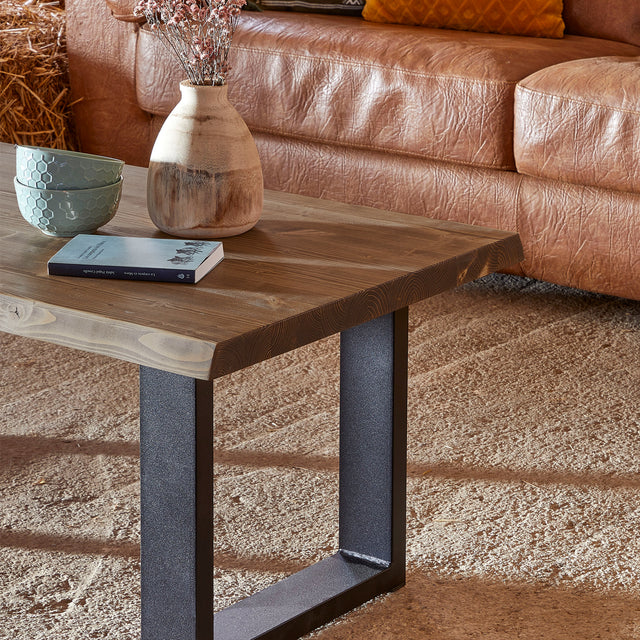 Sánha Irregular edge table