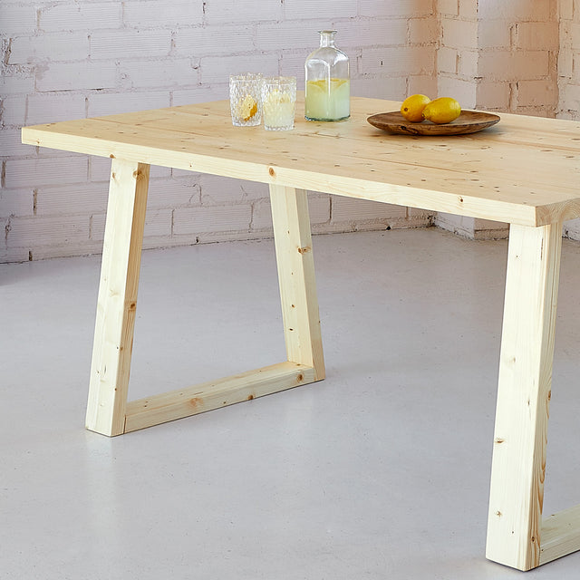 Mesa Guane de canto Recto