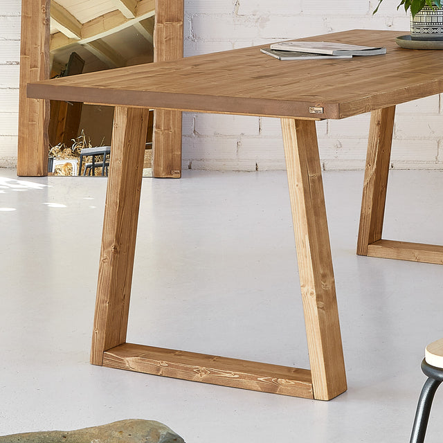 Mesa Guane de canto Recto