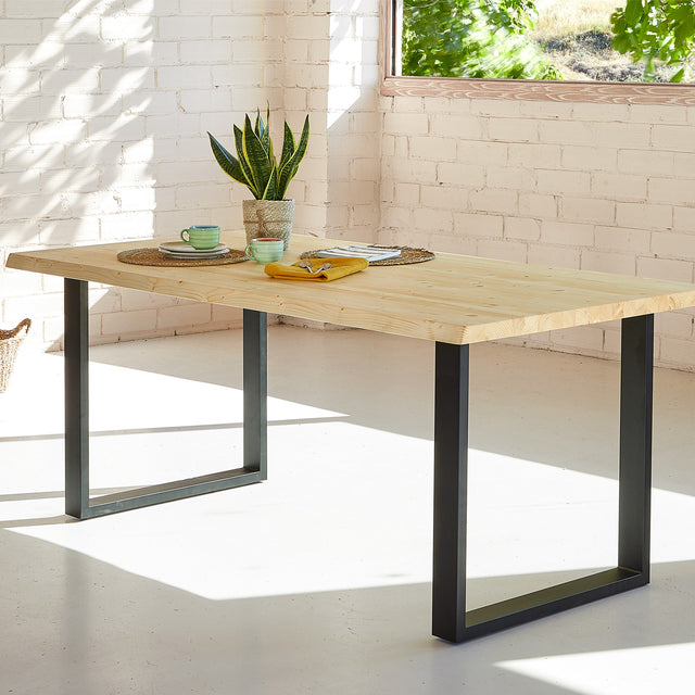 Mesa Ica de canto Irregular