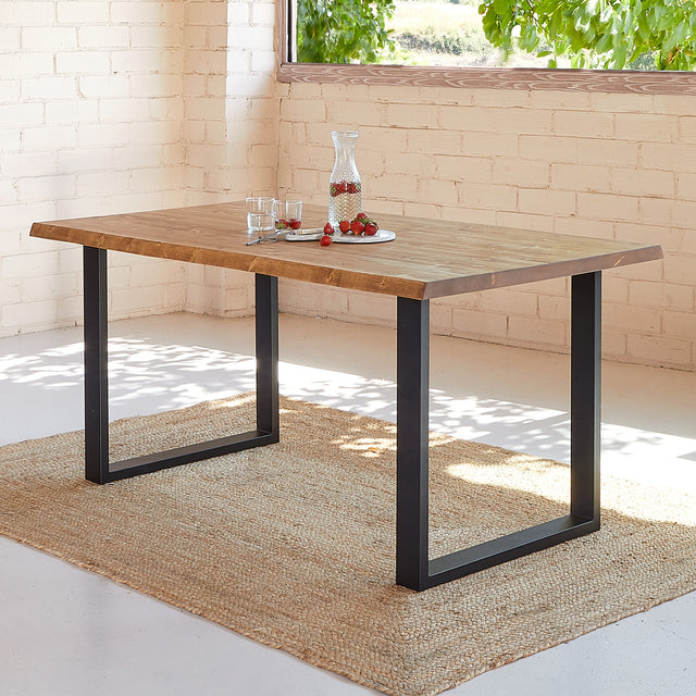 Mesa Ica de canto Irregular