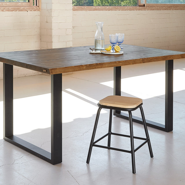 Mesa Ica de canto Irregular