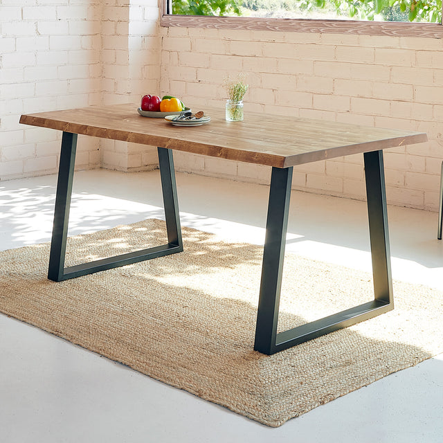 Mesa Inzá de canto Irregular