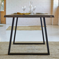 Mesa Inzá de canto Irregular