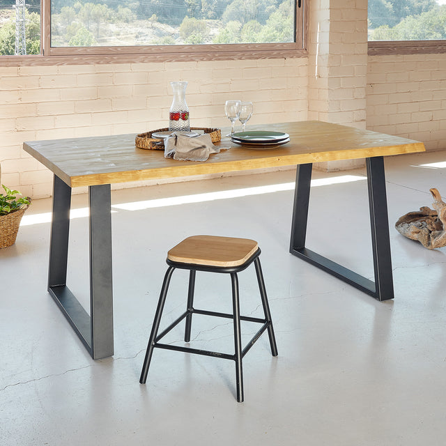 Mesa Inzá de canto Irregular