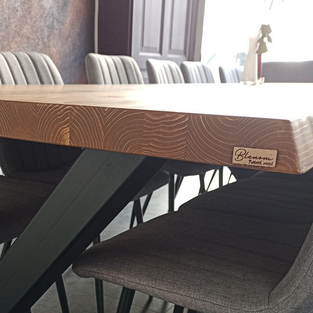 Mesa Iroke de canto Irregular