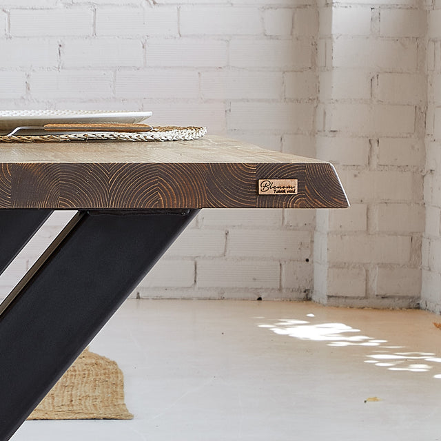 Mesa Iroke de canto Irregular