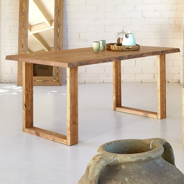 Mesa Ubde de canto Irregular