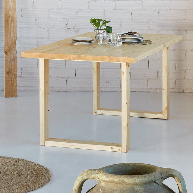 Mesa Uitoto de canto Recto