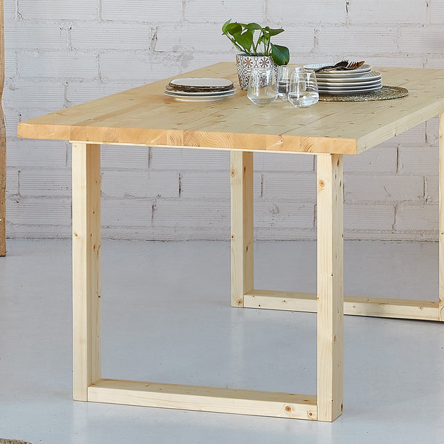 Mesa Uitoto de canto Recto