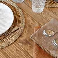 Mesa Uitoto de canto Recto