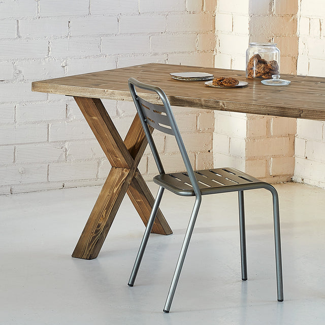 Mesa Urabá de canto Recto