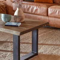Table de Sánha de chant irrégulier