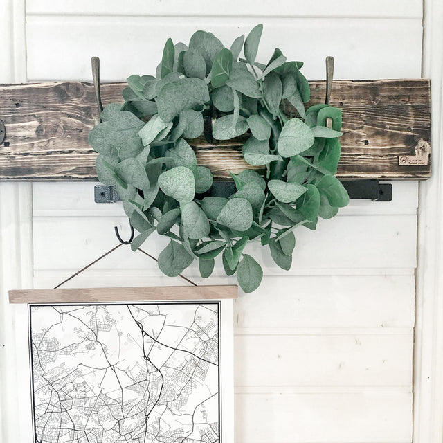 Yurí hanger